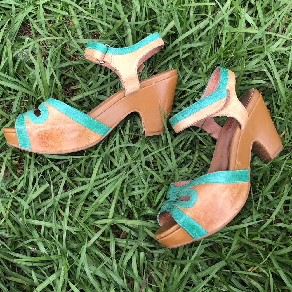 Mix mooz leather shoes